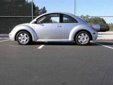 Chiếc Volkswagen Beetle độ động cơ phản lực mạnh 1.350 mã lực này đang được chào bán giá 12,7 tỷ đồng